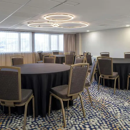 Delta Hotels By Marriott Saskatoon Downtown-3