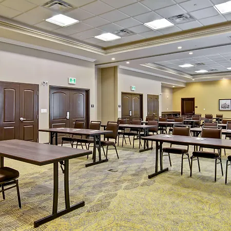 Hampton Inn & Suites By Hilton Saskatoon Airport-2
